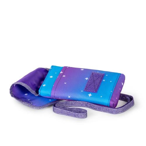velcro fastener and inner pocket