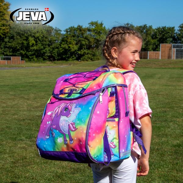 schoolbag with unicorn