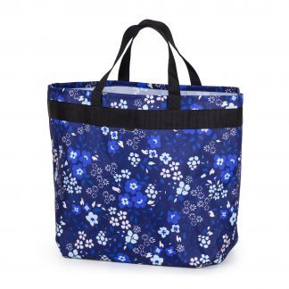 Sustainable and practical shopping bag made of nylon with a coated reverse. With strong webbing handles. Very high carrying capacity. Washable at 30º.